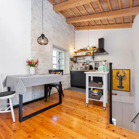 Апартаменты Delight Ровинь