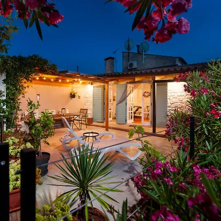 Апартаменты Delight Ровинь