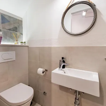 Delight Apartment